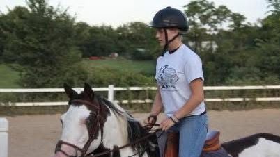 Kelli Zachodni, Veterinary Assistant