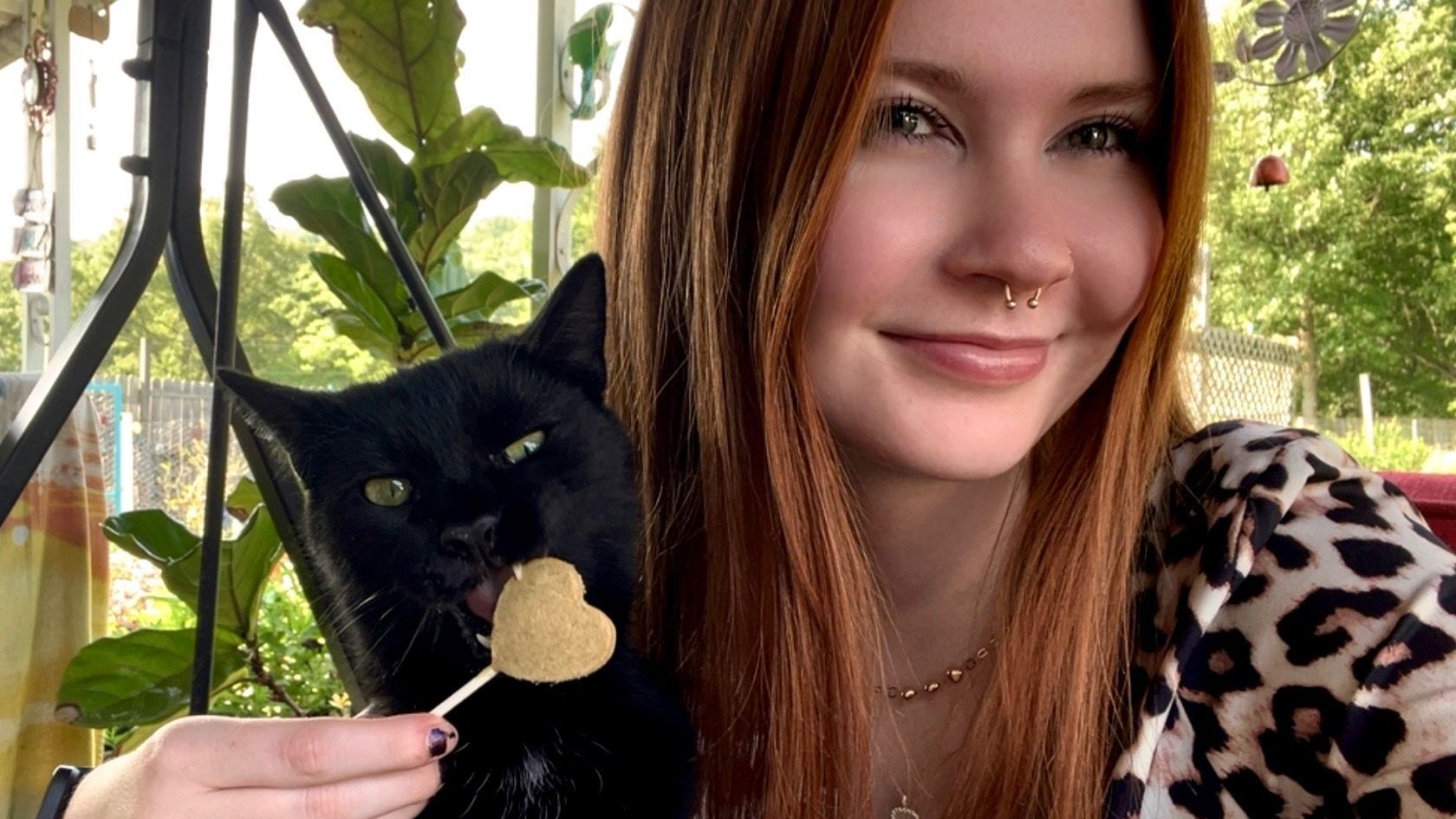 Sera Shannon, Veterinary Assistant/ Studying RVT