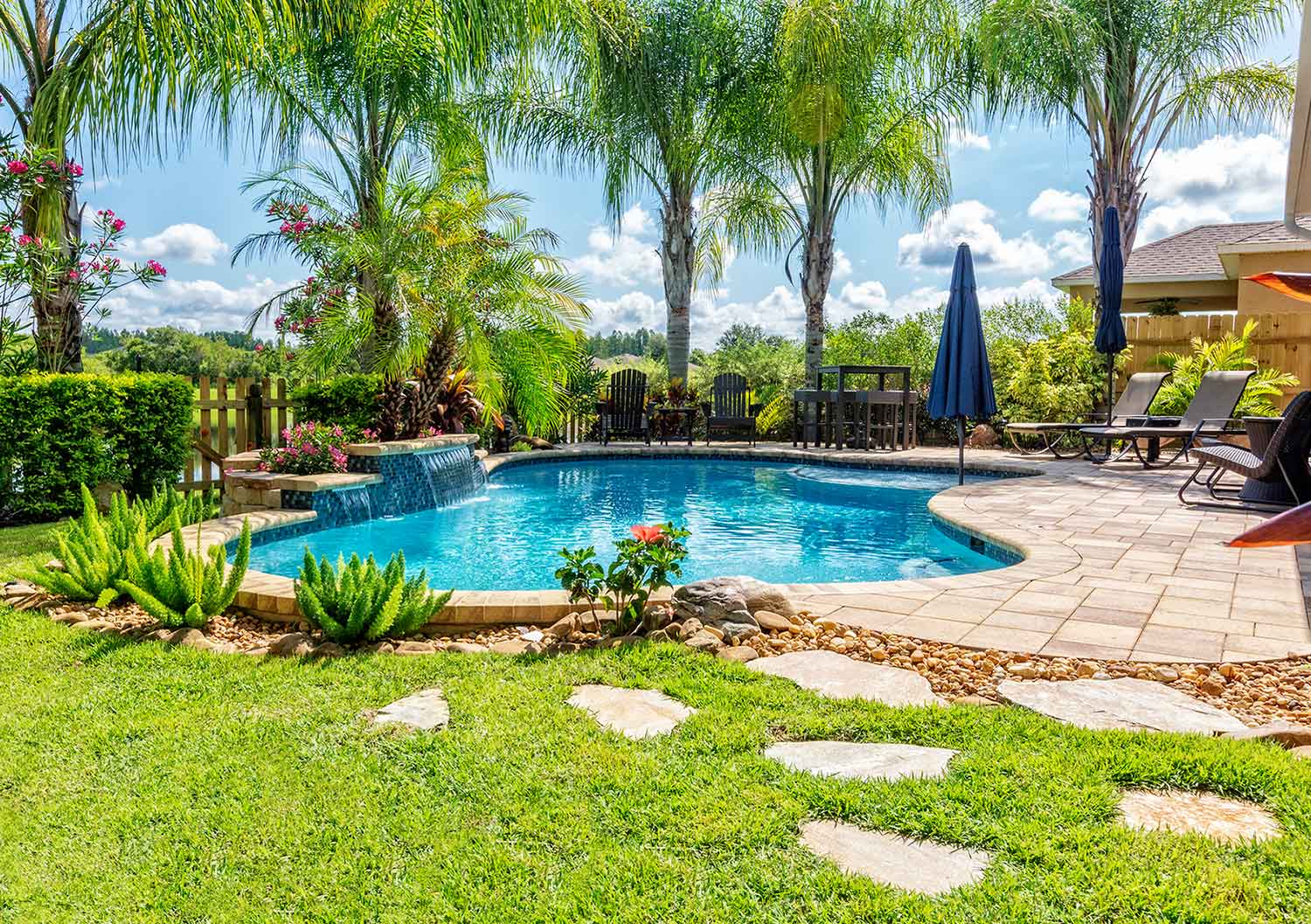 Beautiful Backyard — Tallahassee, FL — Tallahasse Lawn Salon