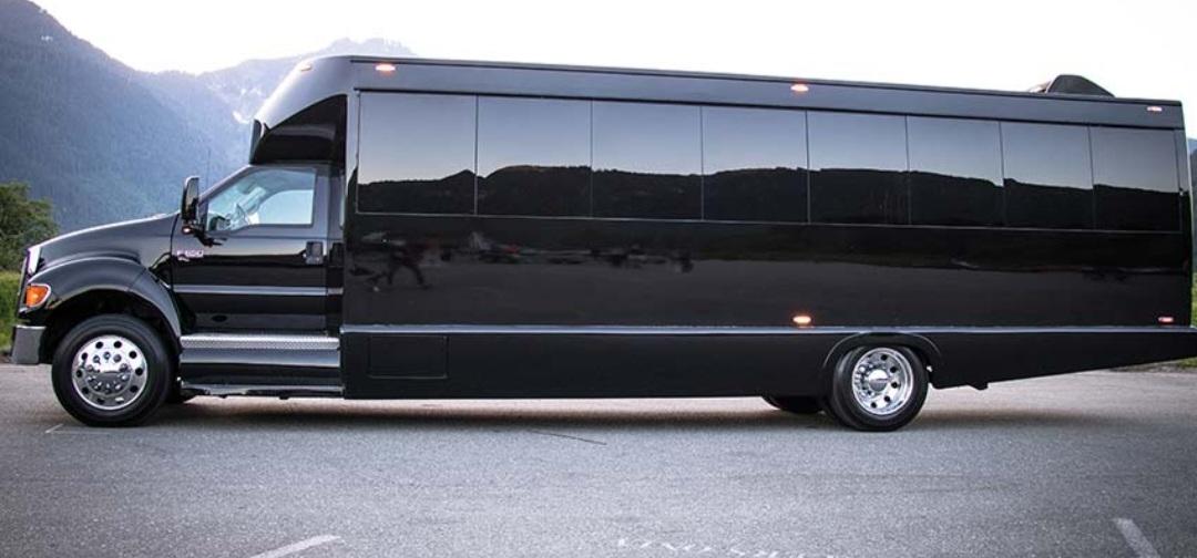 outside view of black party bus in san antonio for 30 passengers
