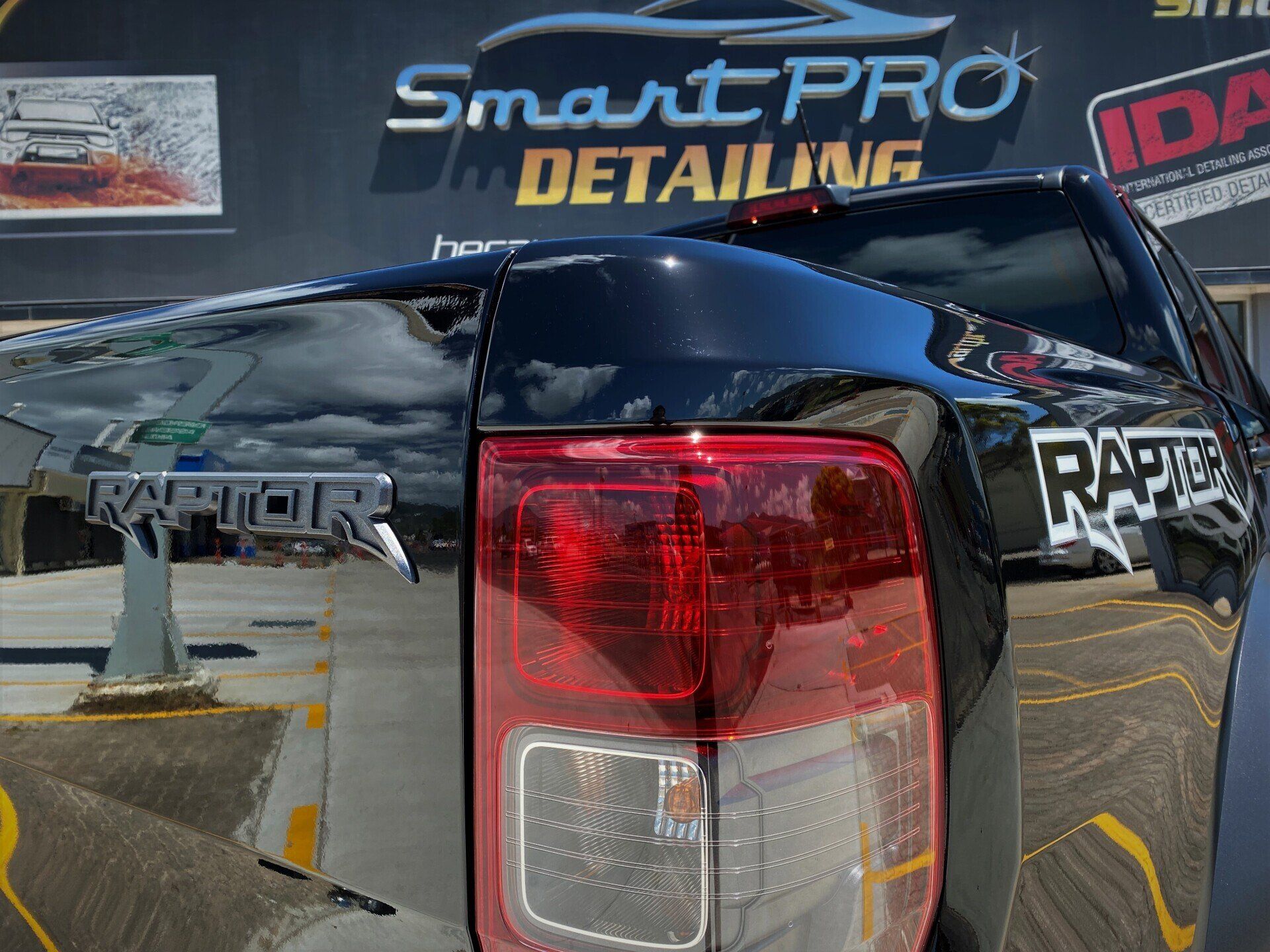 Full Detail 4x4 — Smart Pro Detailing in Portsmith, QLD