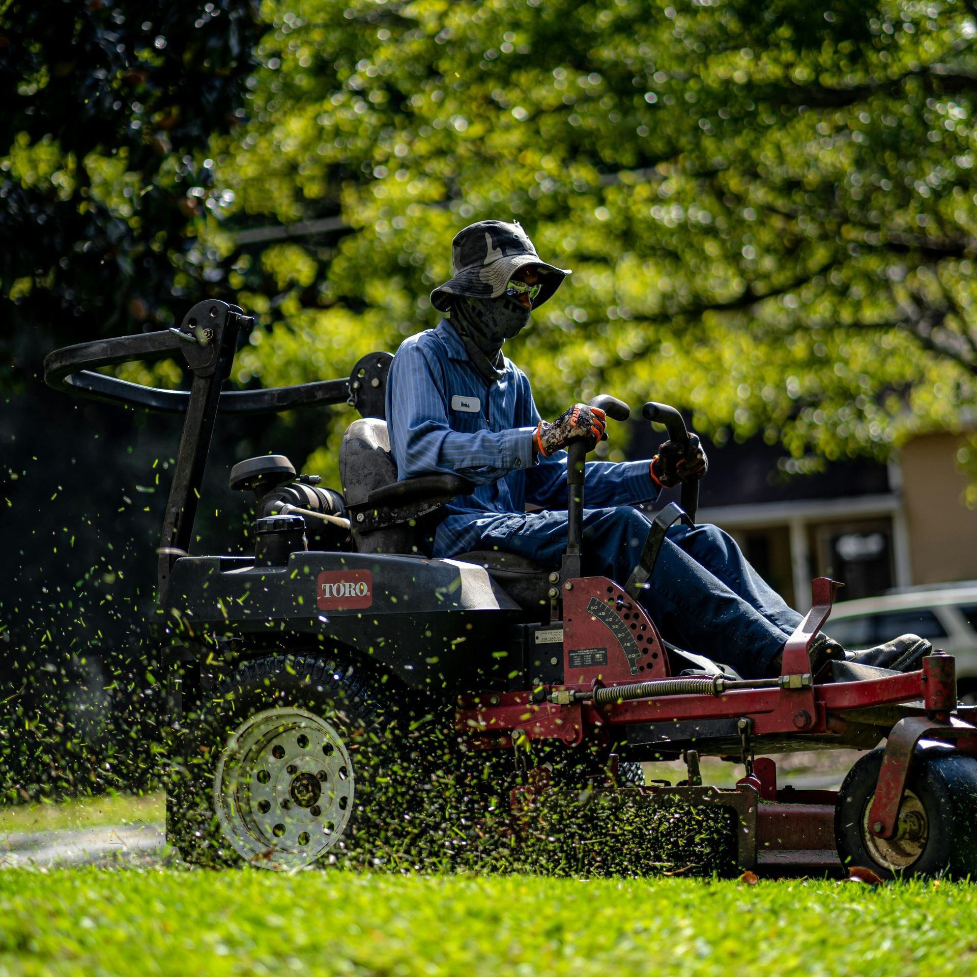 lawn mowing servics