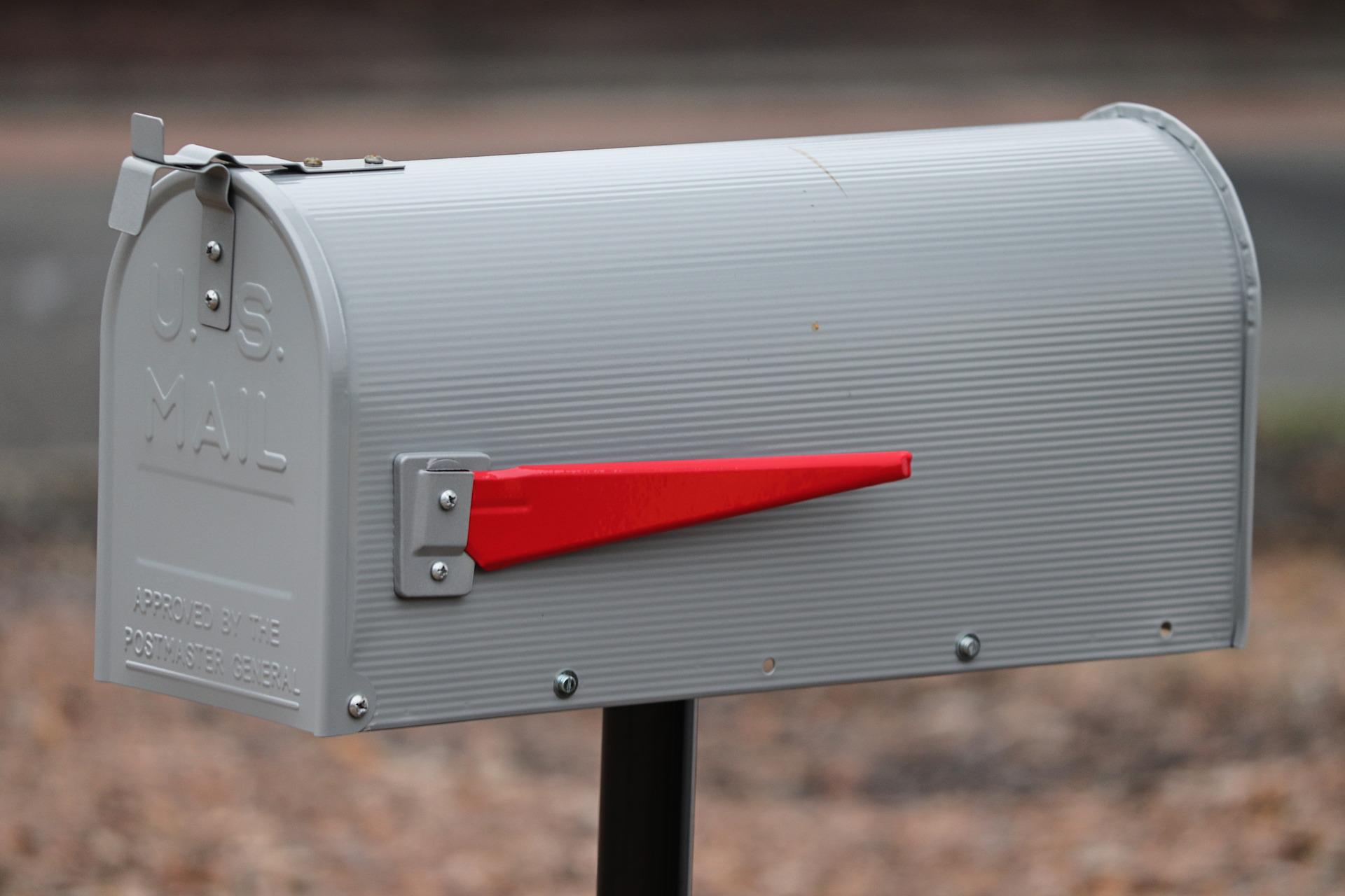 Mailbox with the flag down