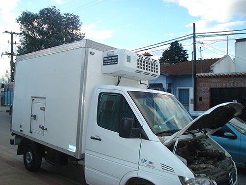 Héctor Nunes Refrigeración, colocación,  ve​nta y reparación de aire acondicionado para el automotor y maquinaria agrícola.