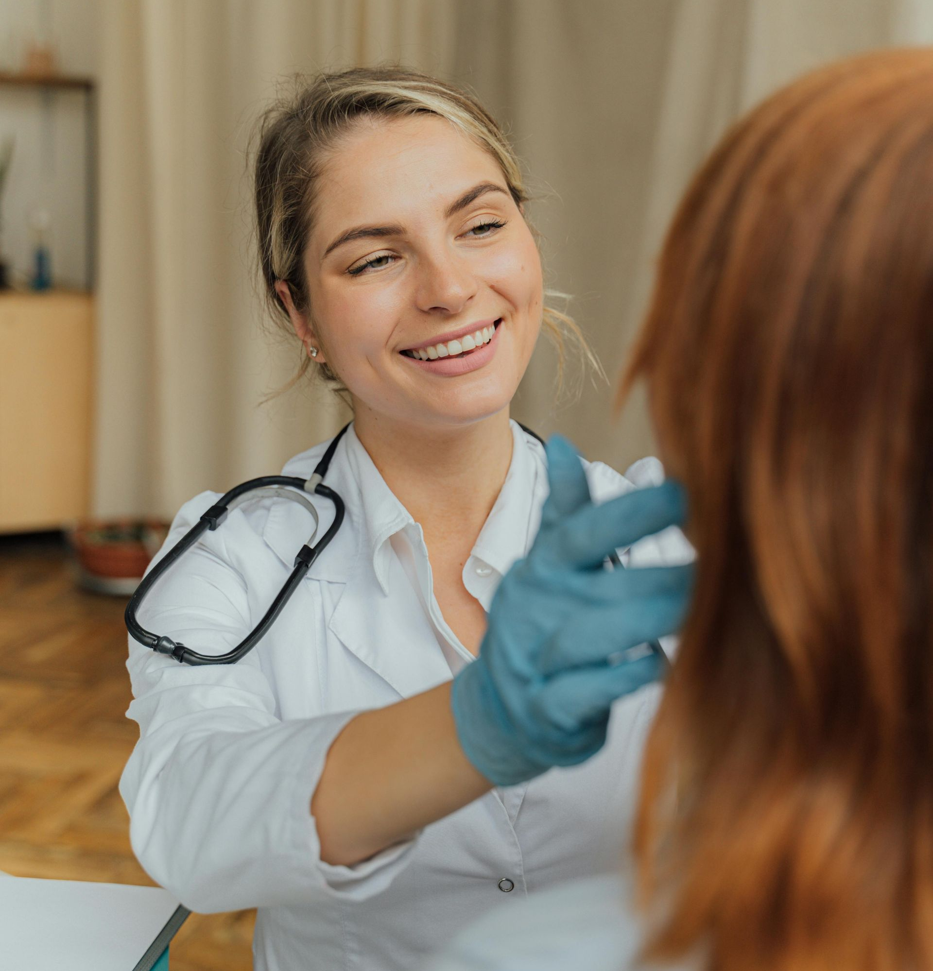 MentorMed pairs you with experienced mentors who guide you through each step of your locum career. 