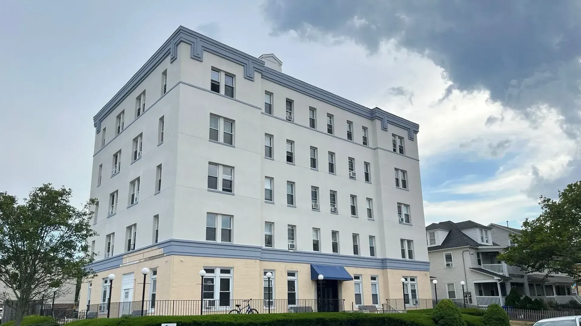 Contact Us | Sutton Property Management | NJ Apartments
