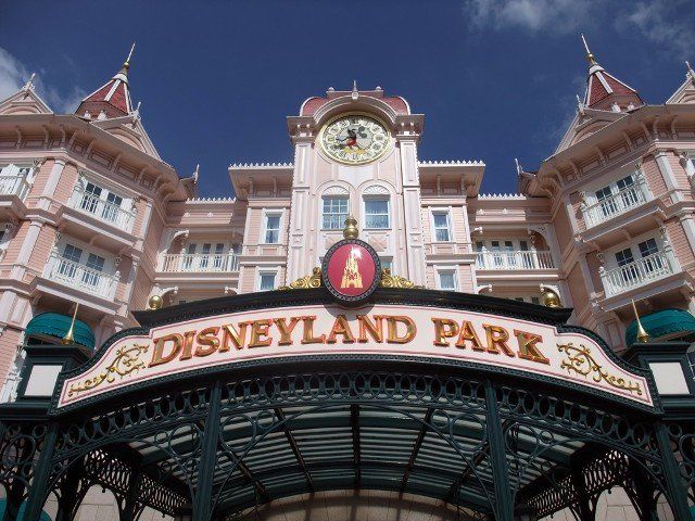 Disneyland Park Entrance