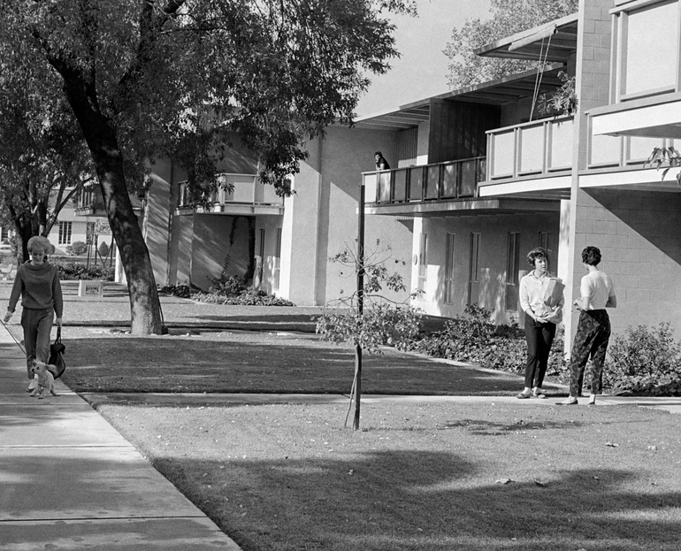 A variety of outdoor spaces at Capitol Towers offered places to sit, gather, and interact (ca. 1962). Photographs by Jerry Stoll.