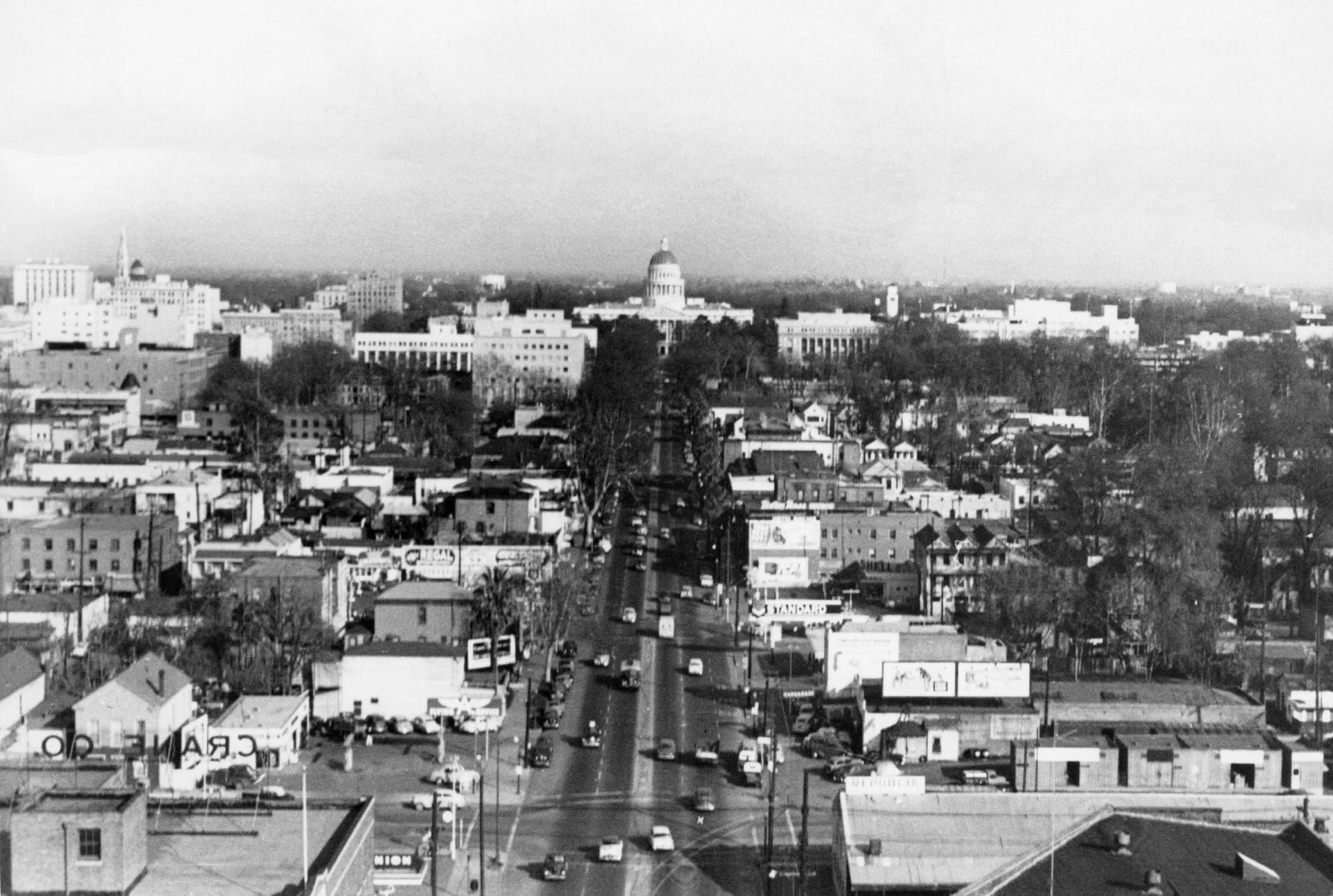 Capitol Mall before redevelopment (1957).  Source: Center for Sacramento History, Frank Christy Collection, 1981/140/016.