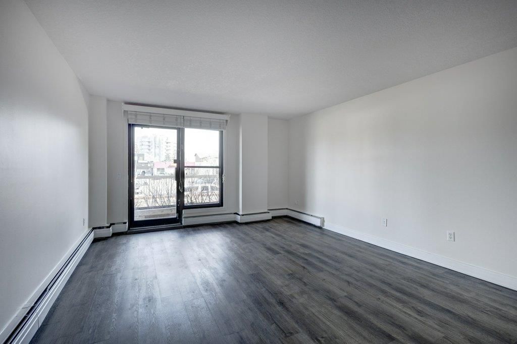 Calgary condo living room