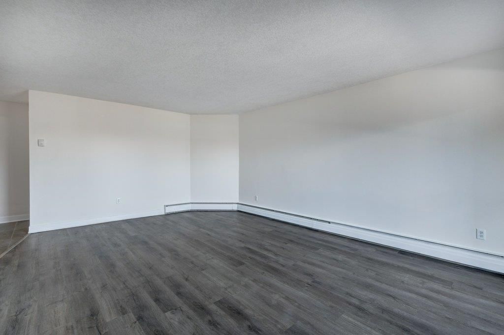 Calgary condo bedroom