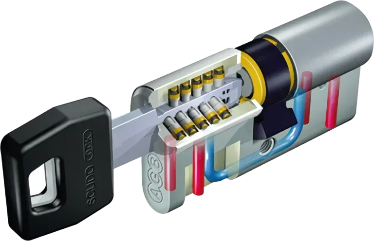 Schema in sezione di un meccanismo di serratura con chiave inserita, che mostra i perni interni e i cilindri allineati per lo sblocco.
