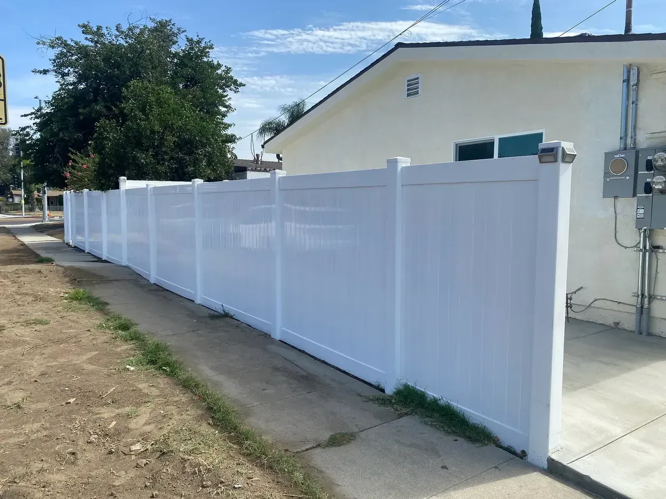 Vinyl Fence Installation in Los Angeles, CA