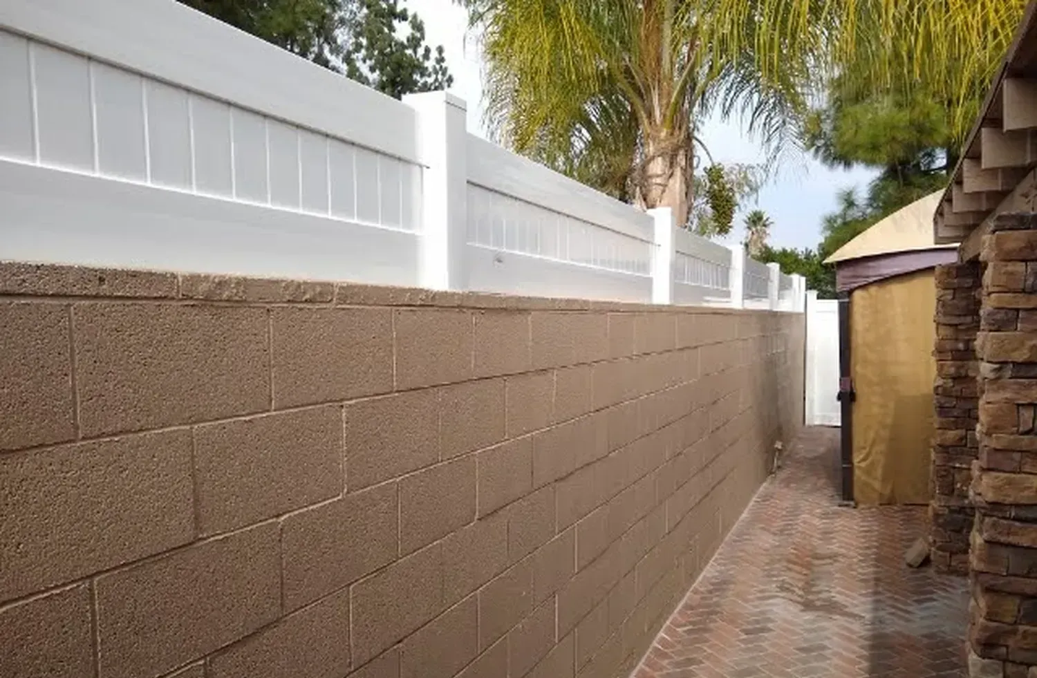 Blockwall Vinyl Topper Installation in Simi Valley, CA