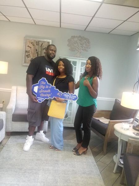 1 happy buyer couple after closing on their 1st home