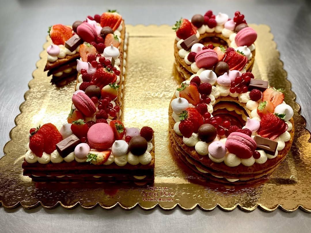 Torta a forma di numero 