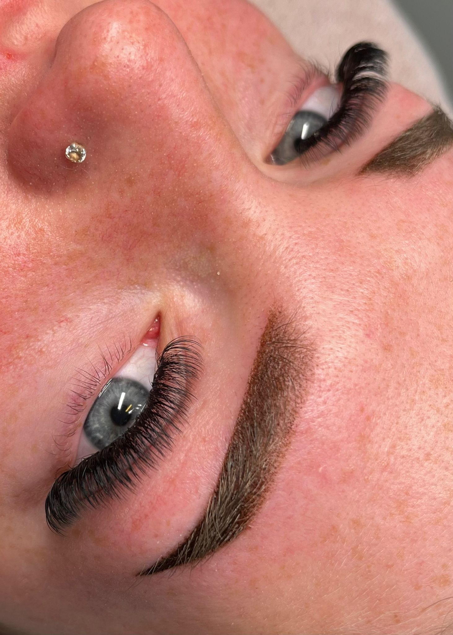 PMU - wimpers - wenkbrauwen - Anbos - gediplomeerd - Apeldoorn