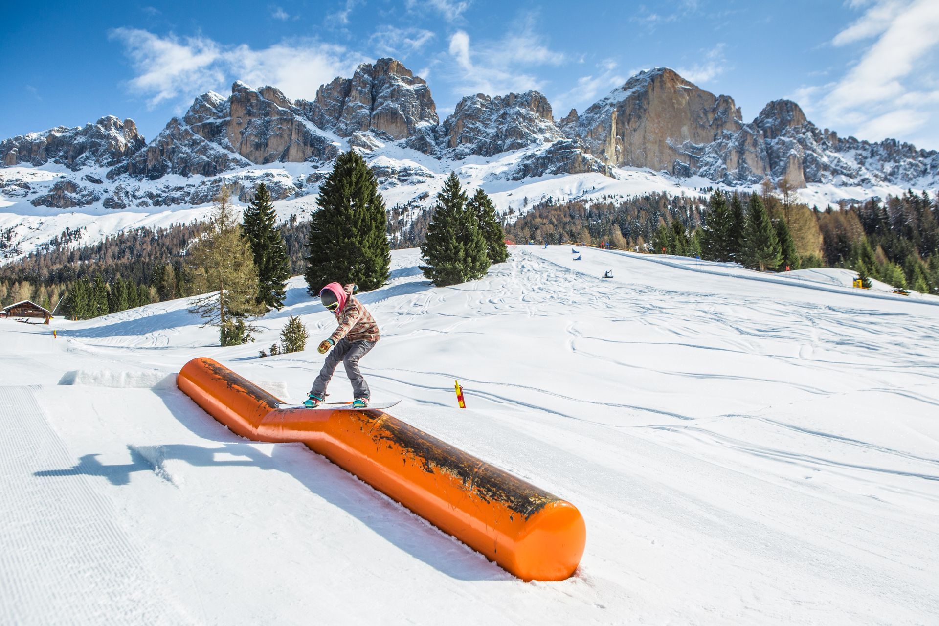 Snowboard freestyle in Val d'Ega