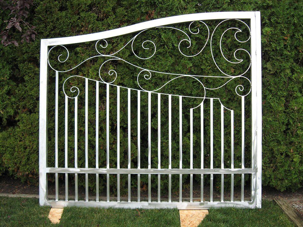 Custom gate design