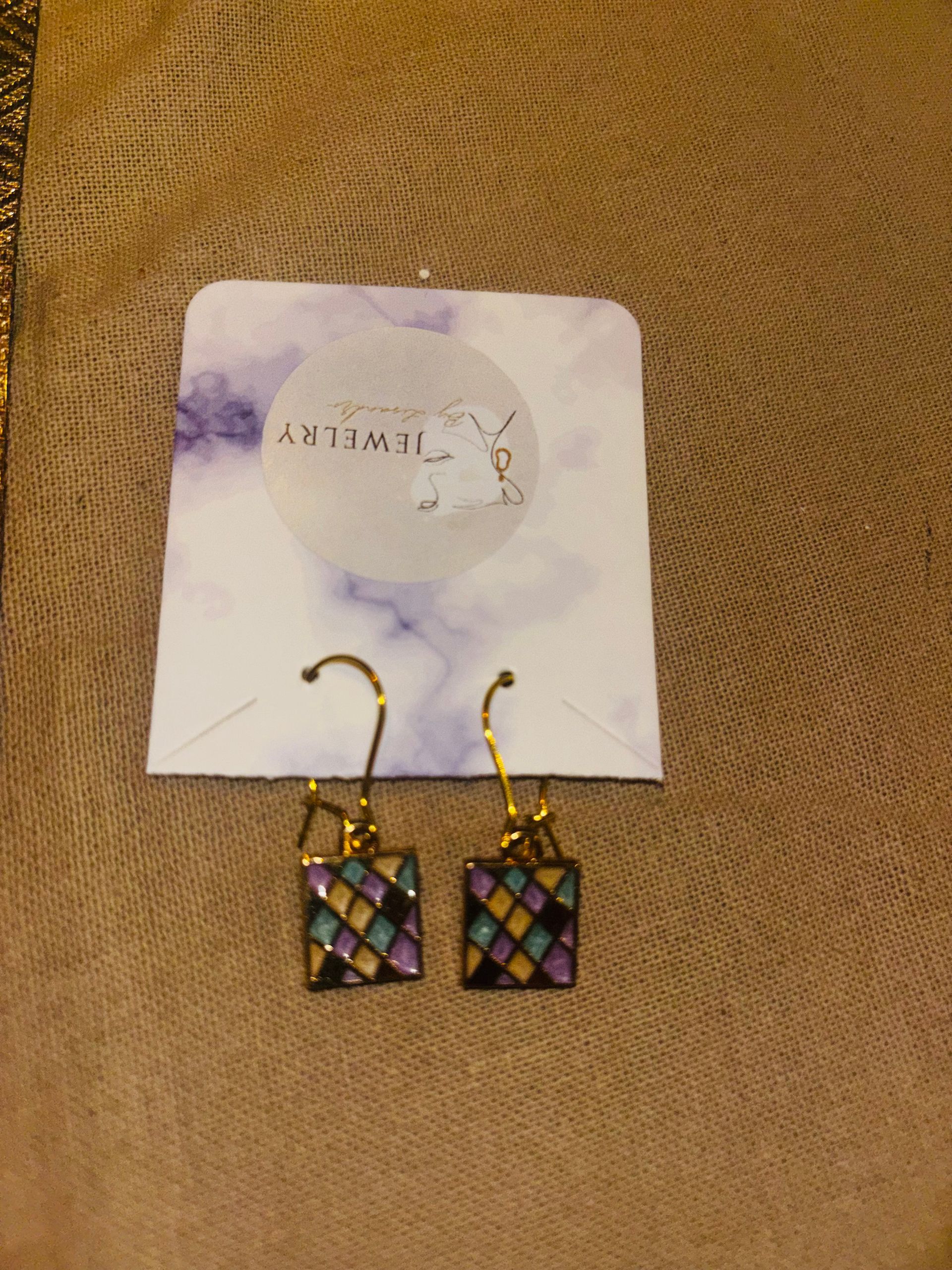 A23 Oorbellen cadeau raamwerk goudkleur