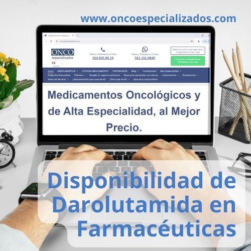 Una persona está escribiendo en una computadora portátil con el sitio web www.oncoespecializados.com mostrado en la pantalla