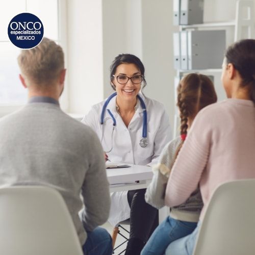 Charlas y campañas sobre la prevención del cáncer colorrectal.