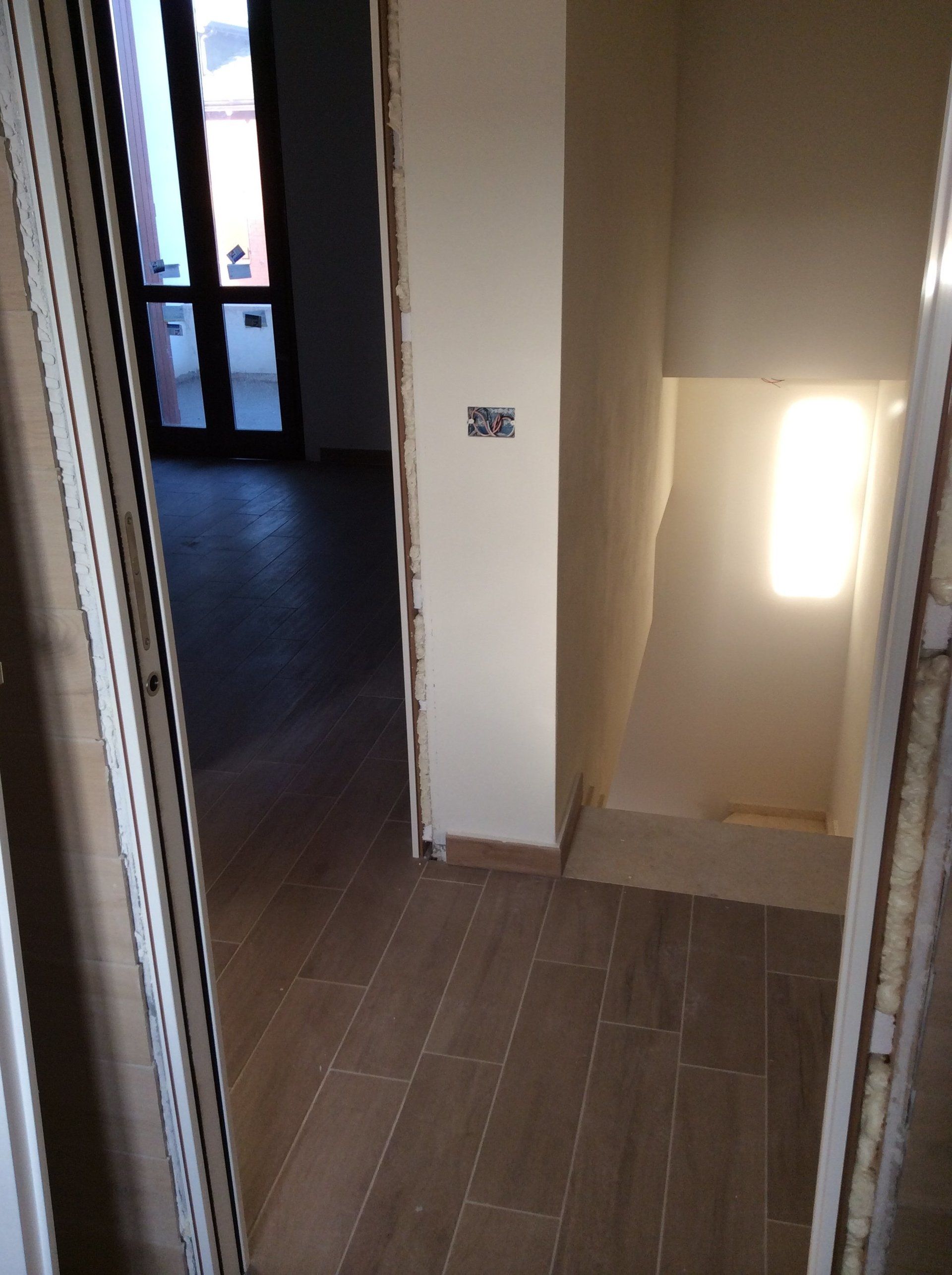 corridoio di abitazione privata dopo fase di ristrutturazione