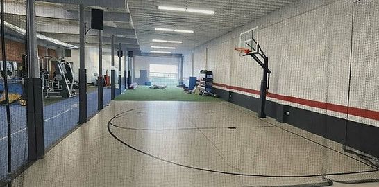 Basketball Court at OutWest Fitness in Coos Bay, OR