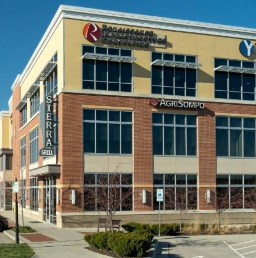 A large building with the word agrisompo on it