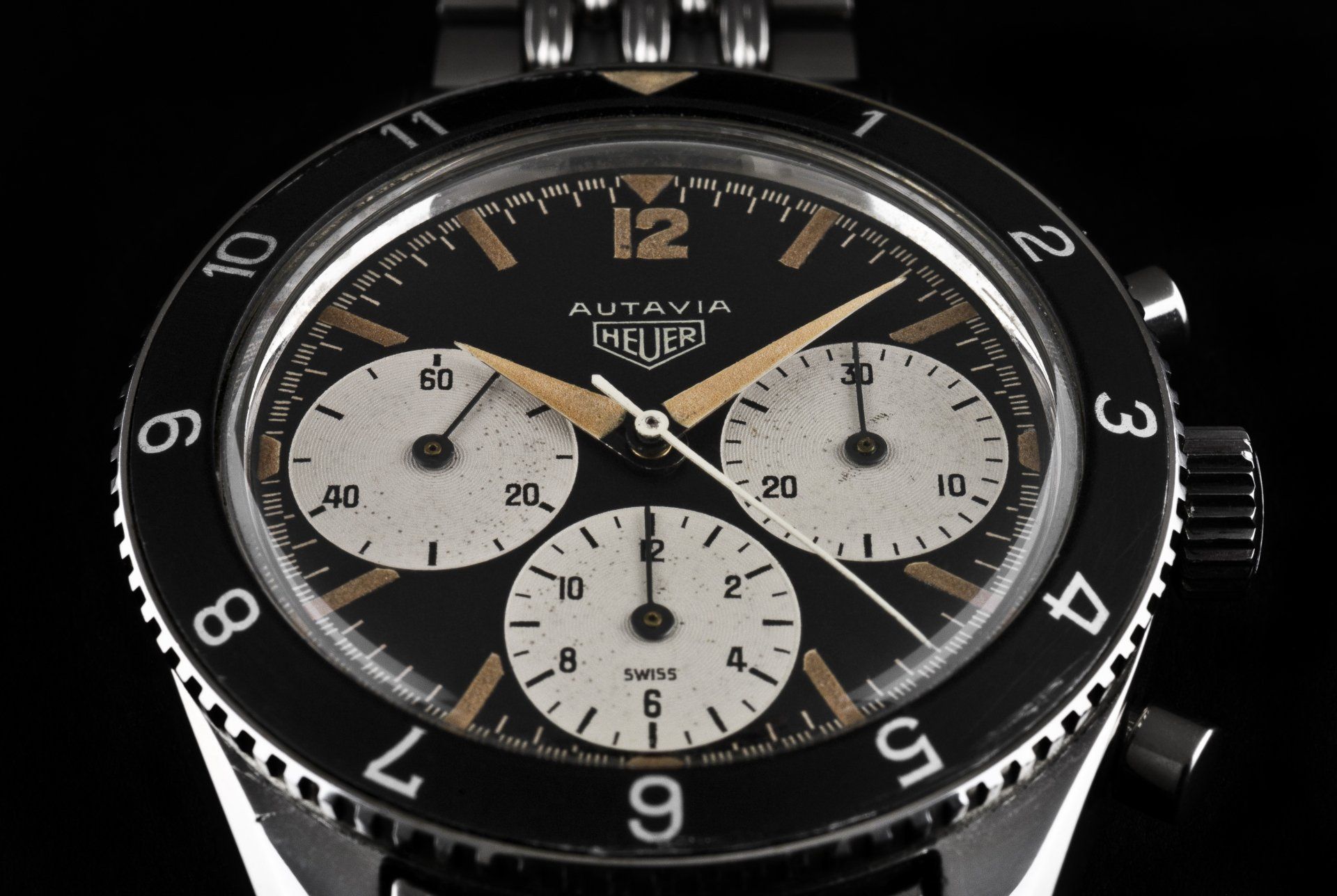 Autavia 2446 1st Exec All Lume Hands