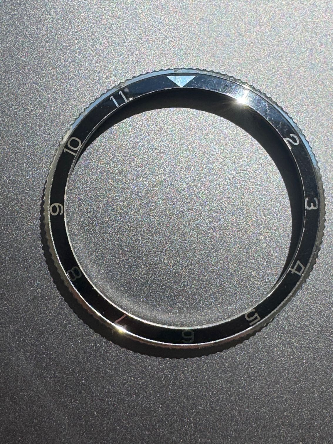 Heuer Autavia Rindt bezel