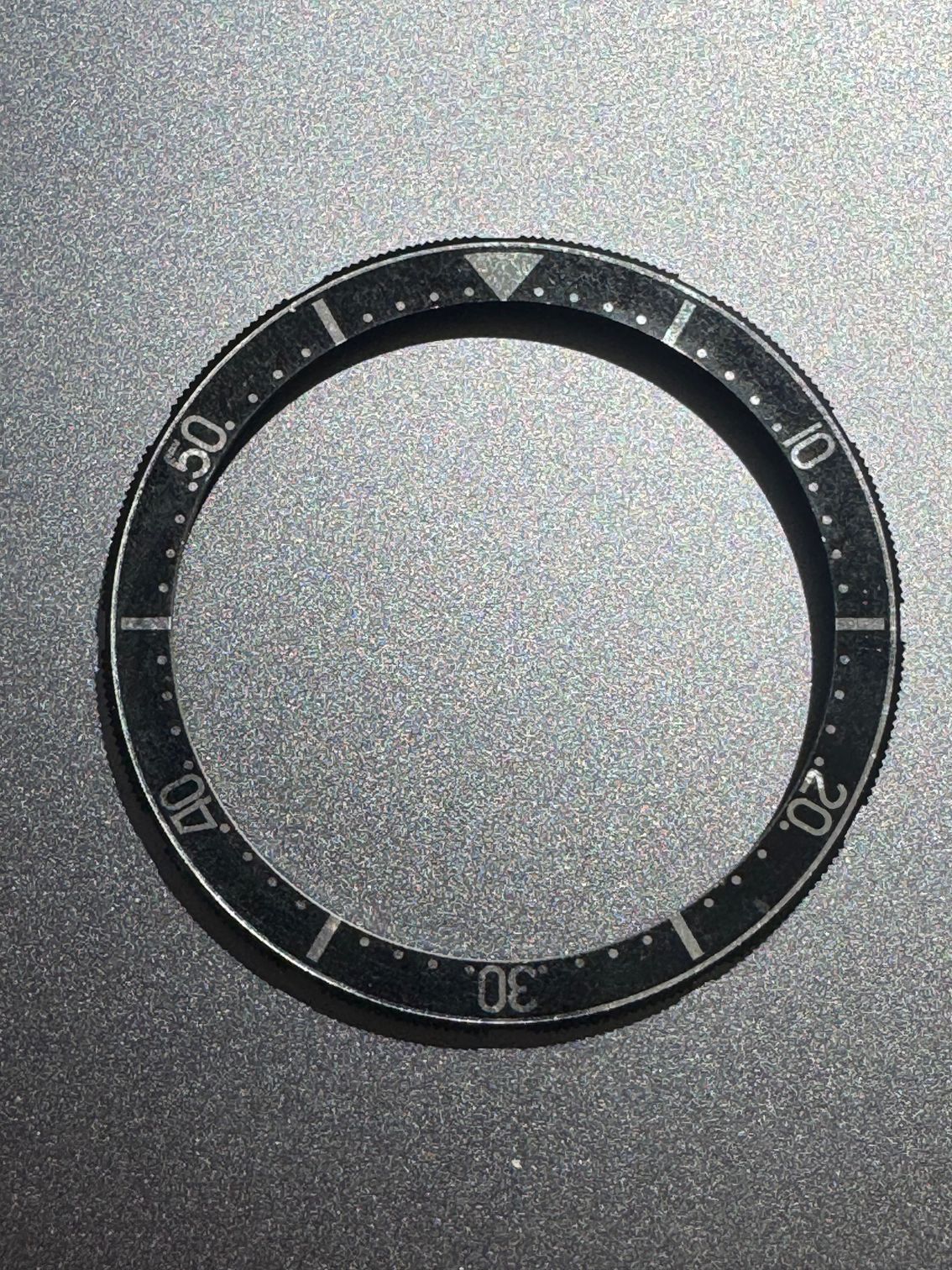 Heuer Autavia 2446c bezel