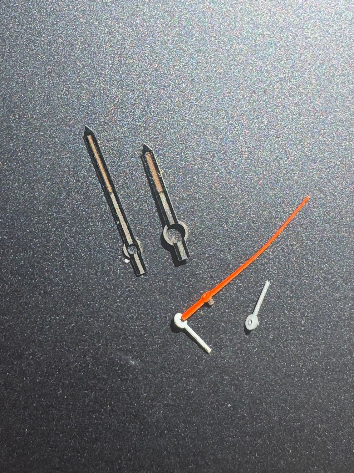 Heuer Carrera 1153 hands