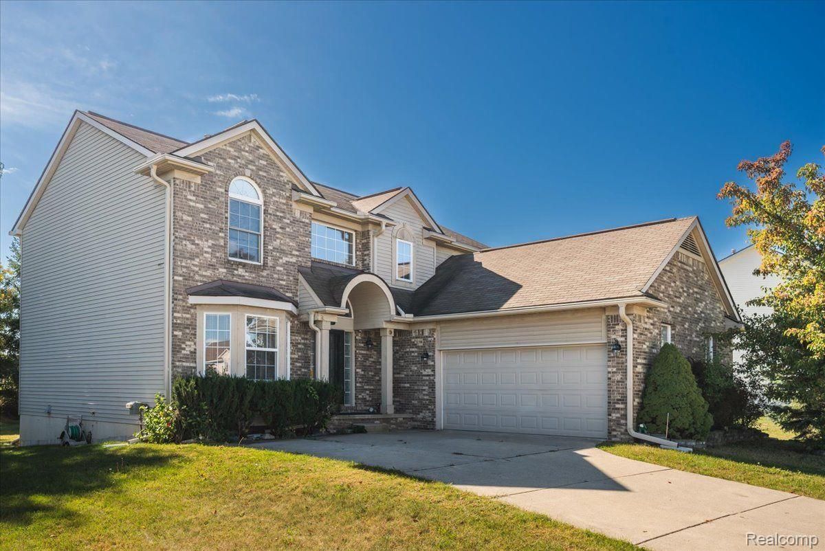 buy-luxury-homes-detroit-mi-c-miles-realty