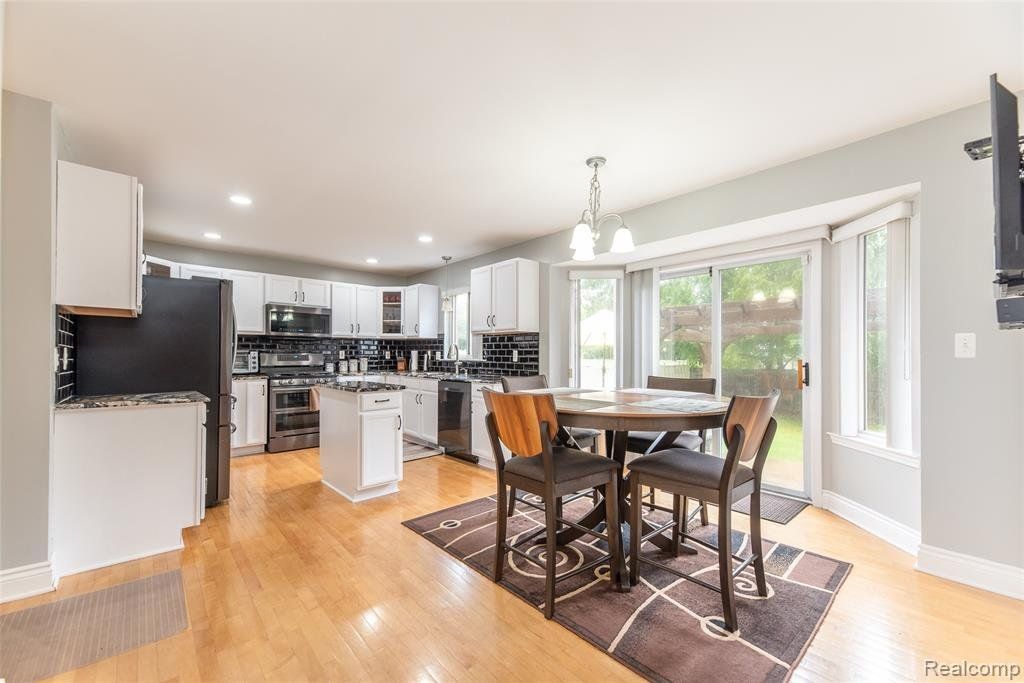 Luxury Cape Cod Kitchen Taylor MI C Miles Realty