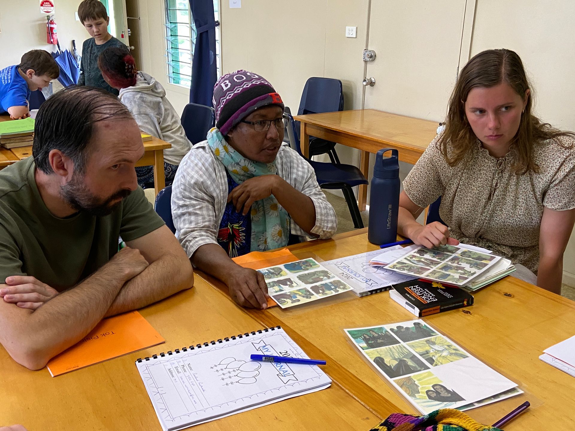 Taalles Papoea-Nieuw-Guinea  bijbelvertaling