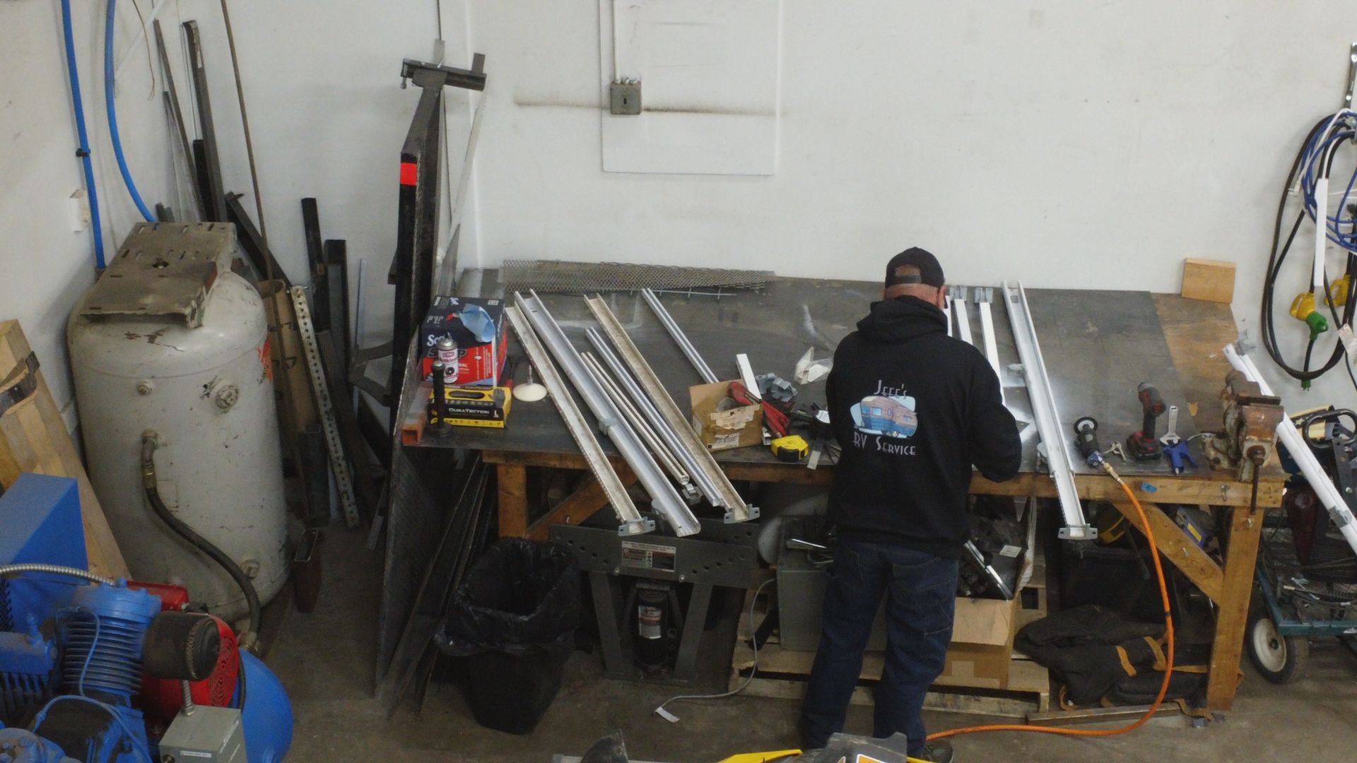 We service most RV makes and models.