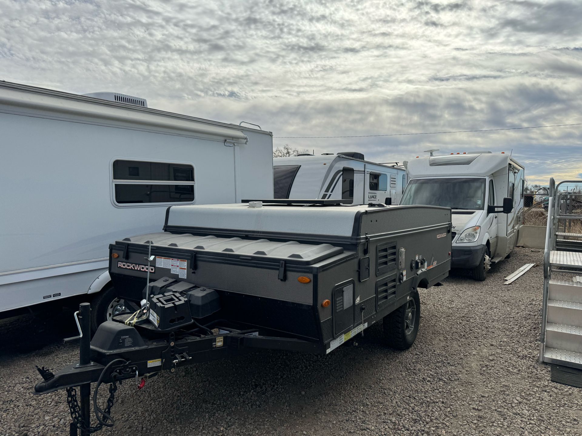 Pop-up camper repair and maintenance