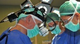 Intervento alla prostata in sala operatoria