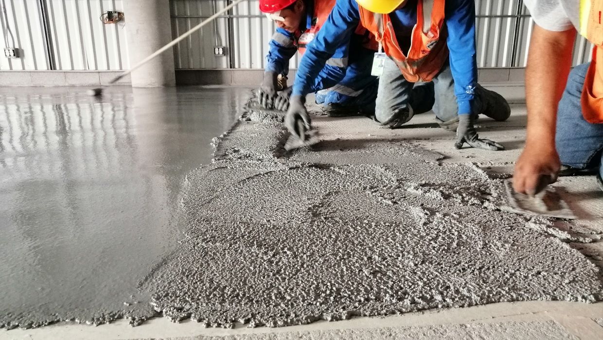 SUPERFICIES EFICIENTES - Uretano cementicio