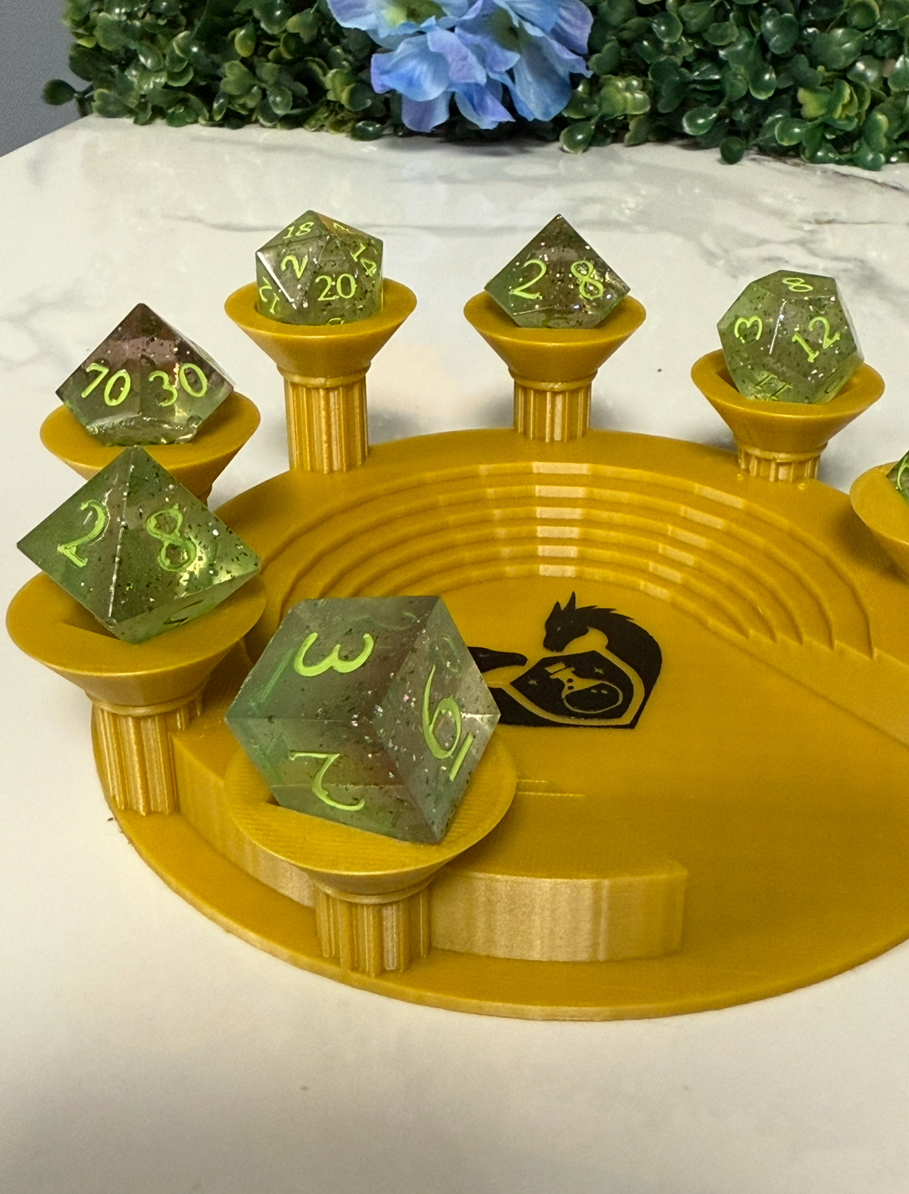 Hand Made Resin Dice - 7Pcs - Green & Black w/ Green Ink - Defects