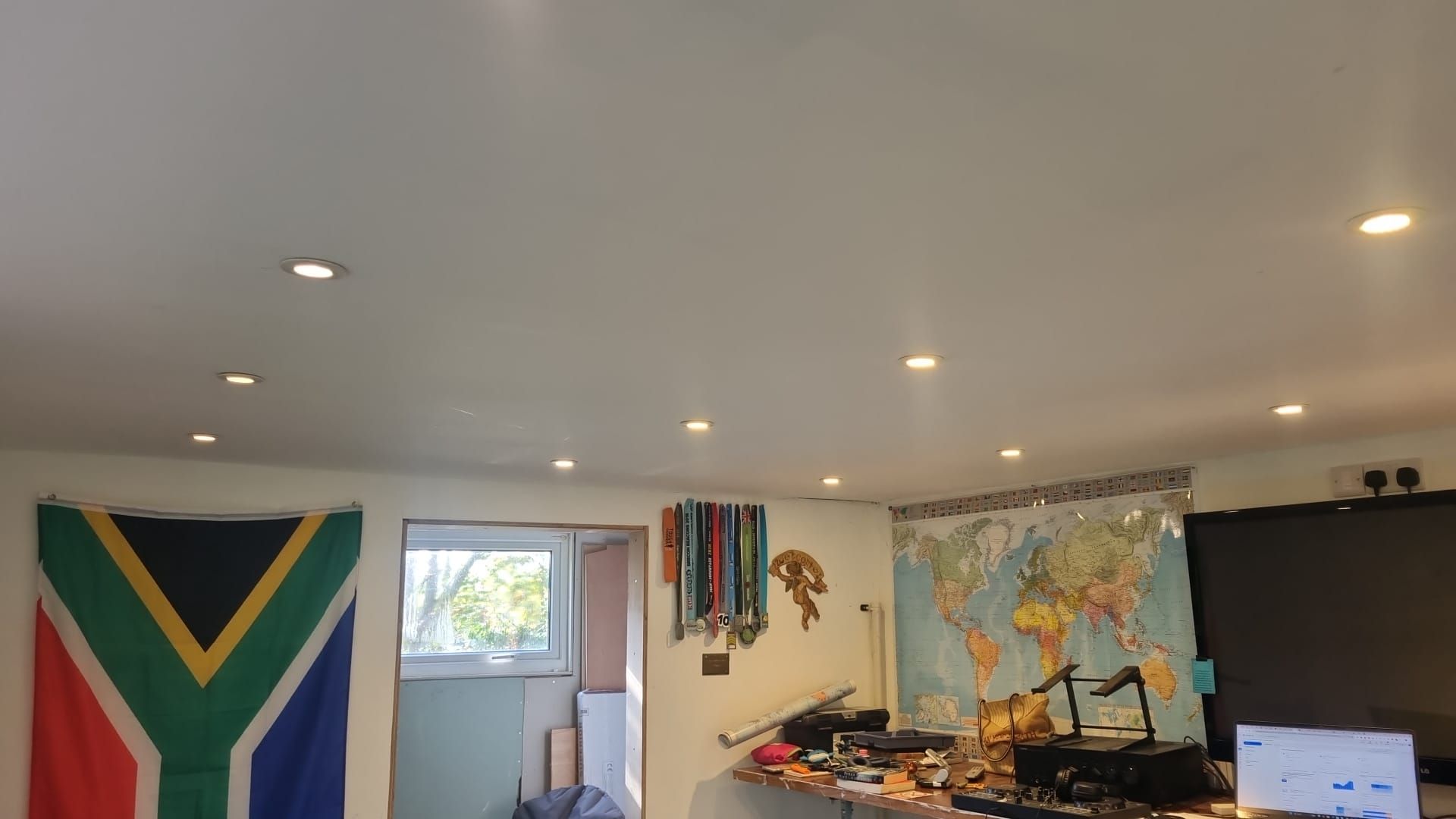  Fully powered garden office workspace with electrical installation