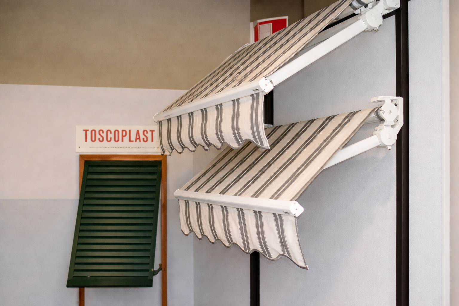 Anta in legno bianco