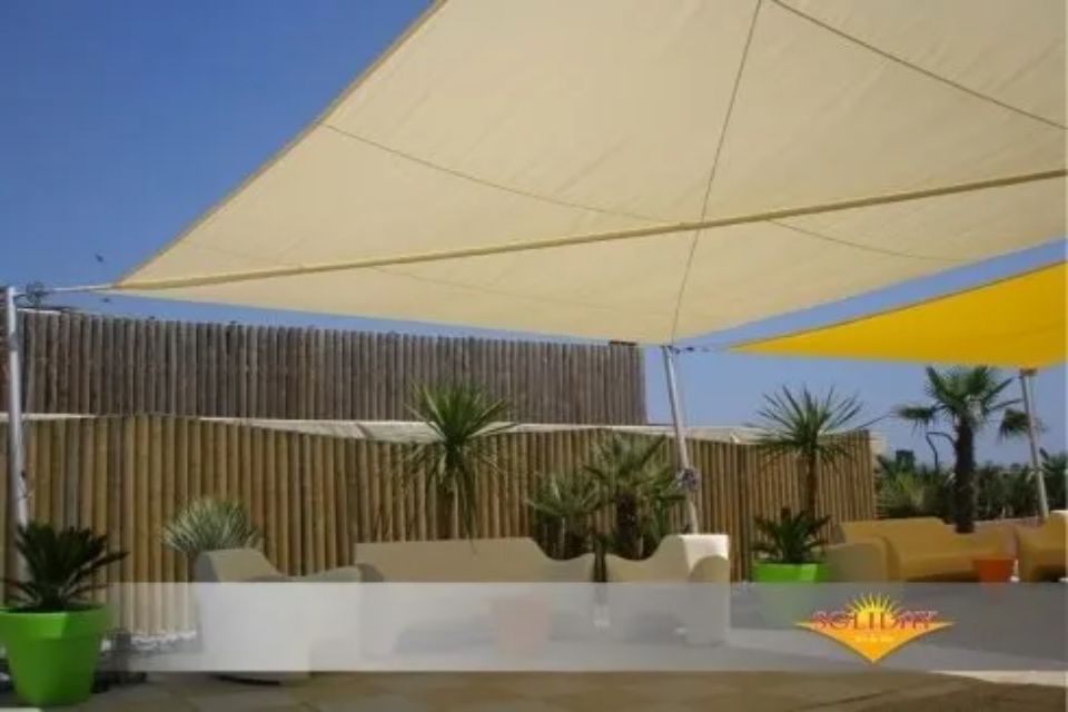 Tenda a vela per esterno