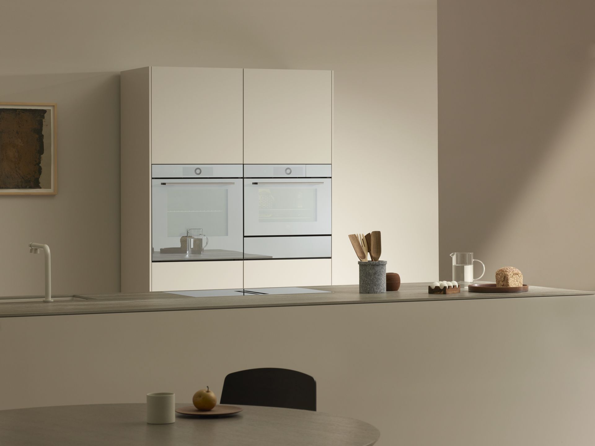 V-ZUG luxury kitchen with oven steamer combination