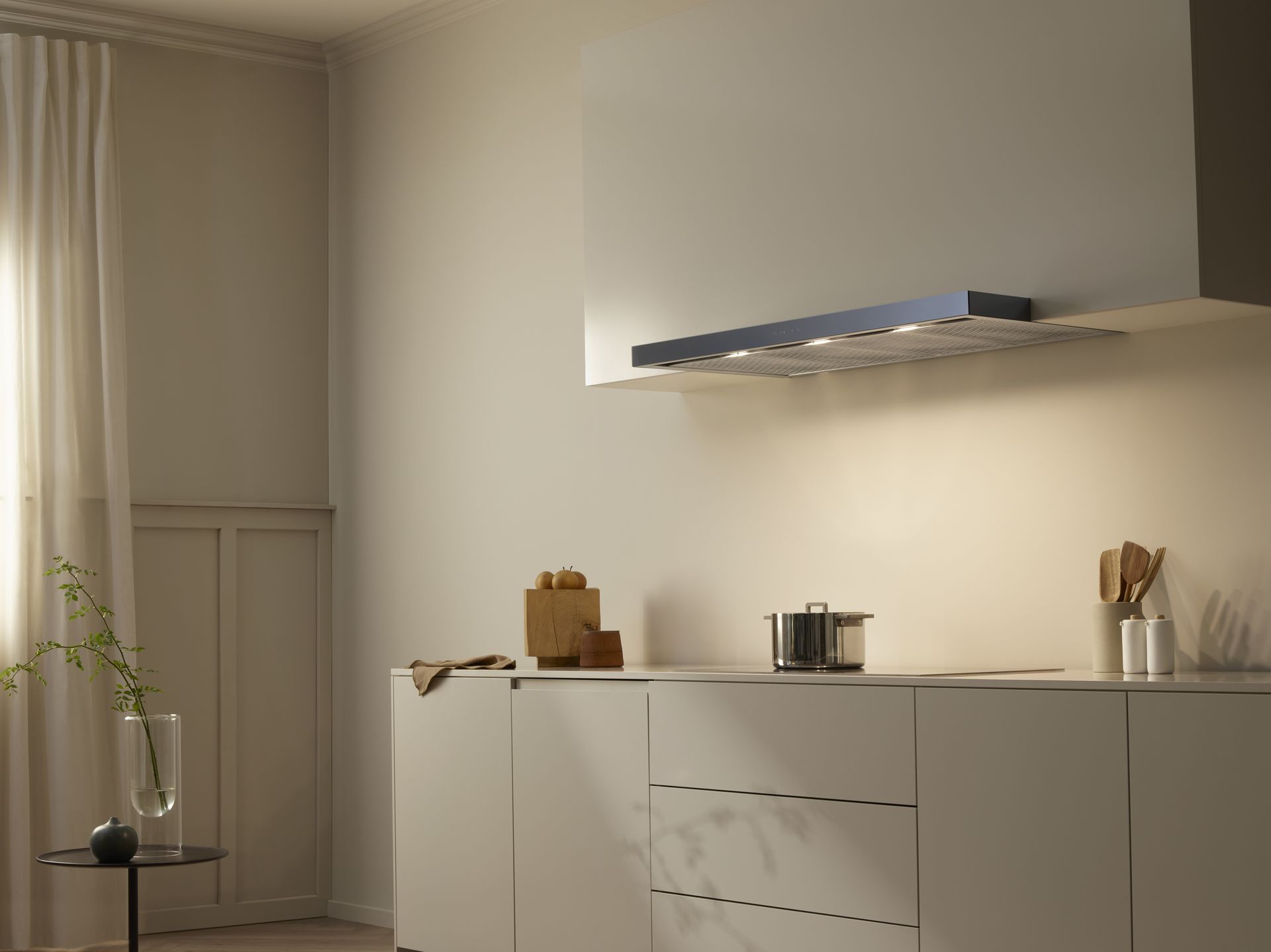 V-ZUG luxury kitchen with range hood