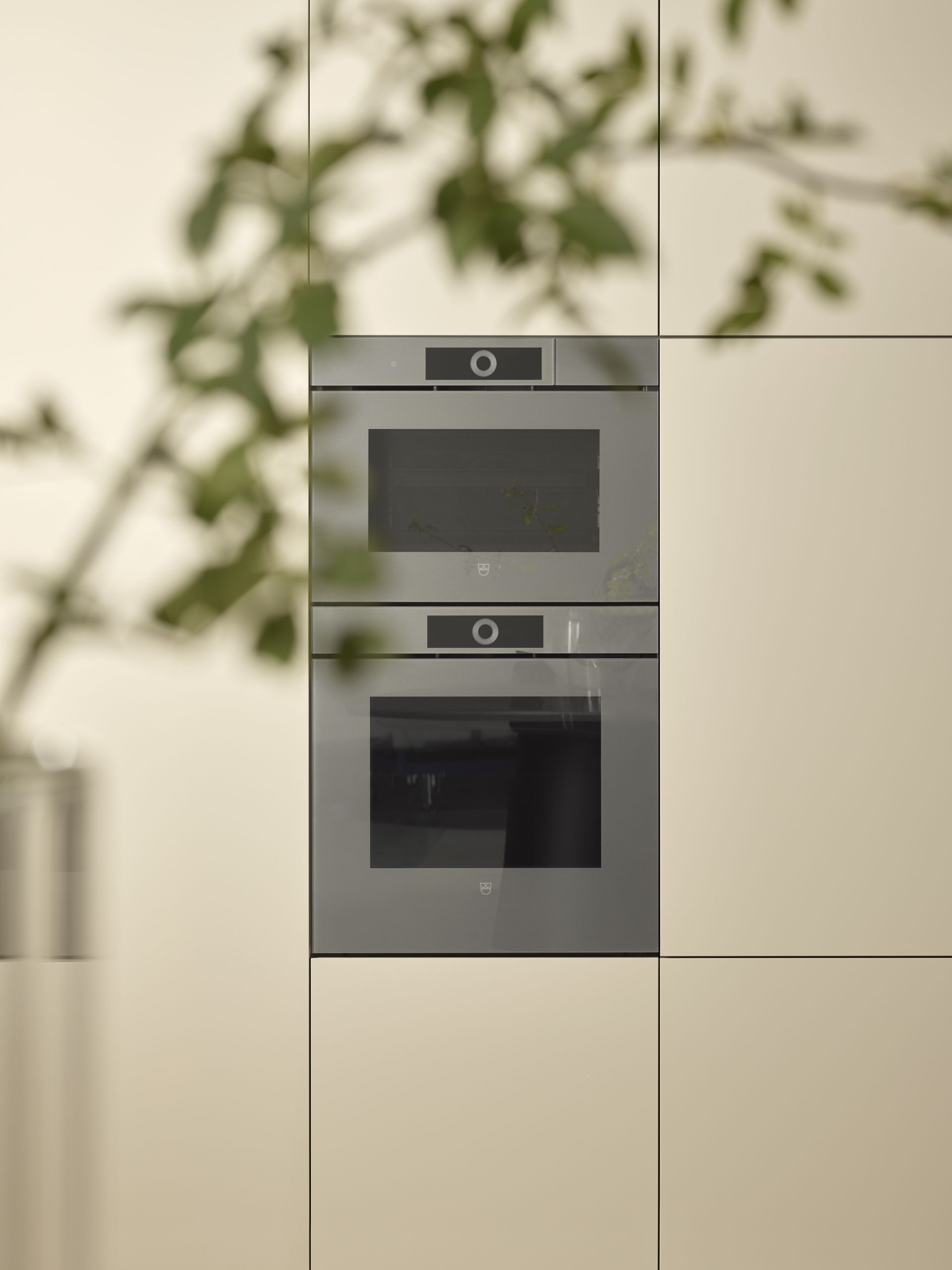 V-ZUG luxury kitchen with steamer oven