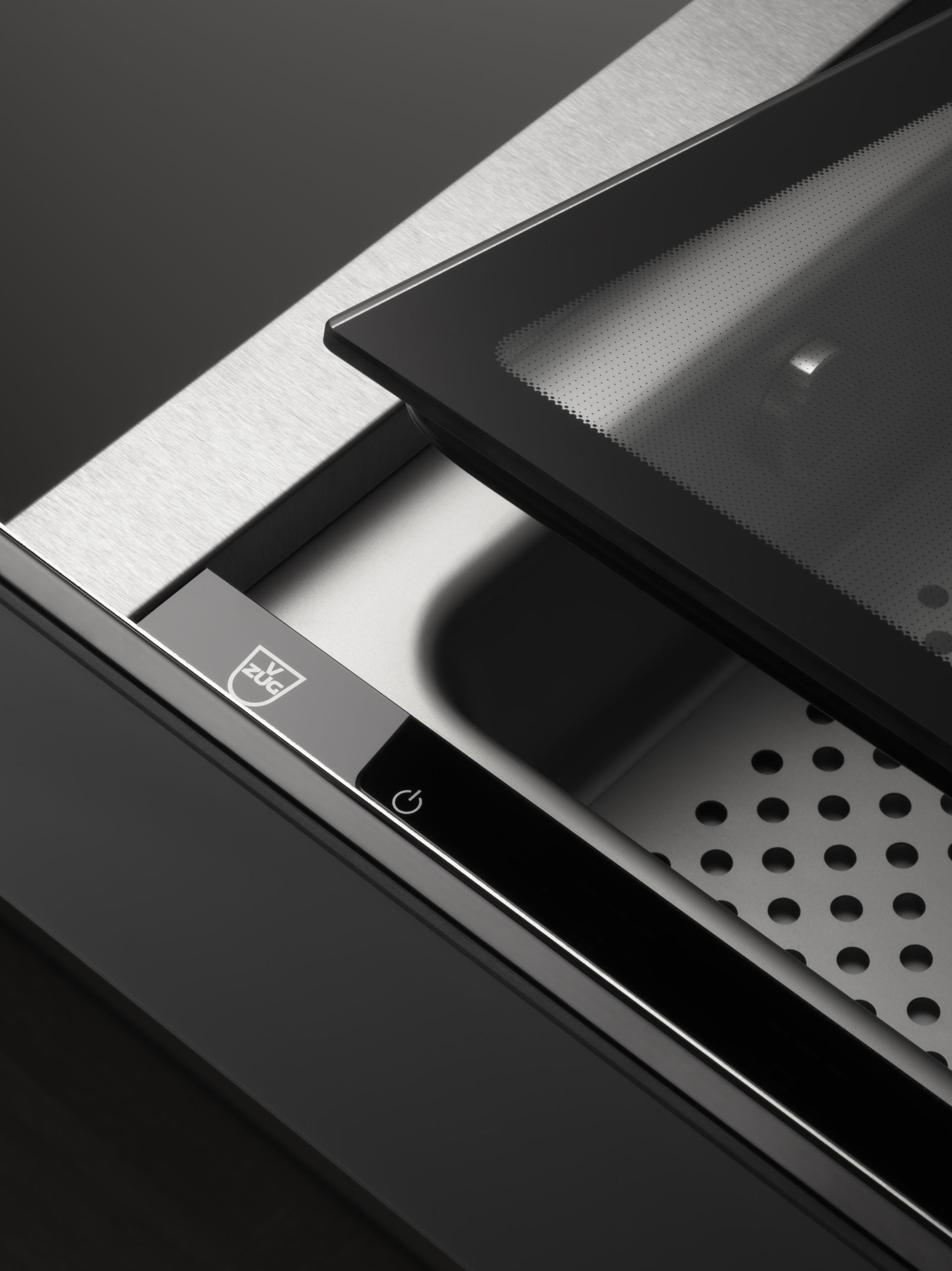 V-ZUG vacuum drawer unit in luxury kitchen 