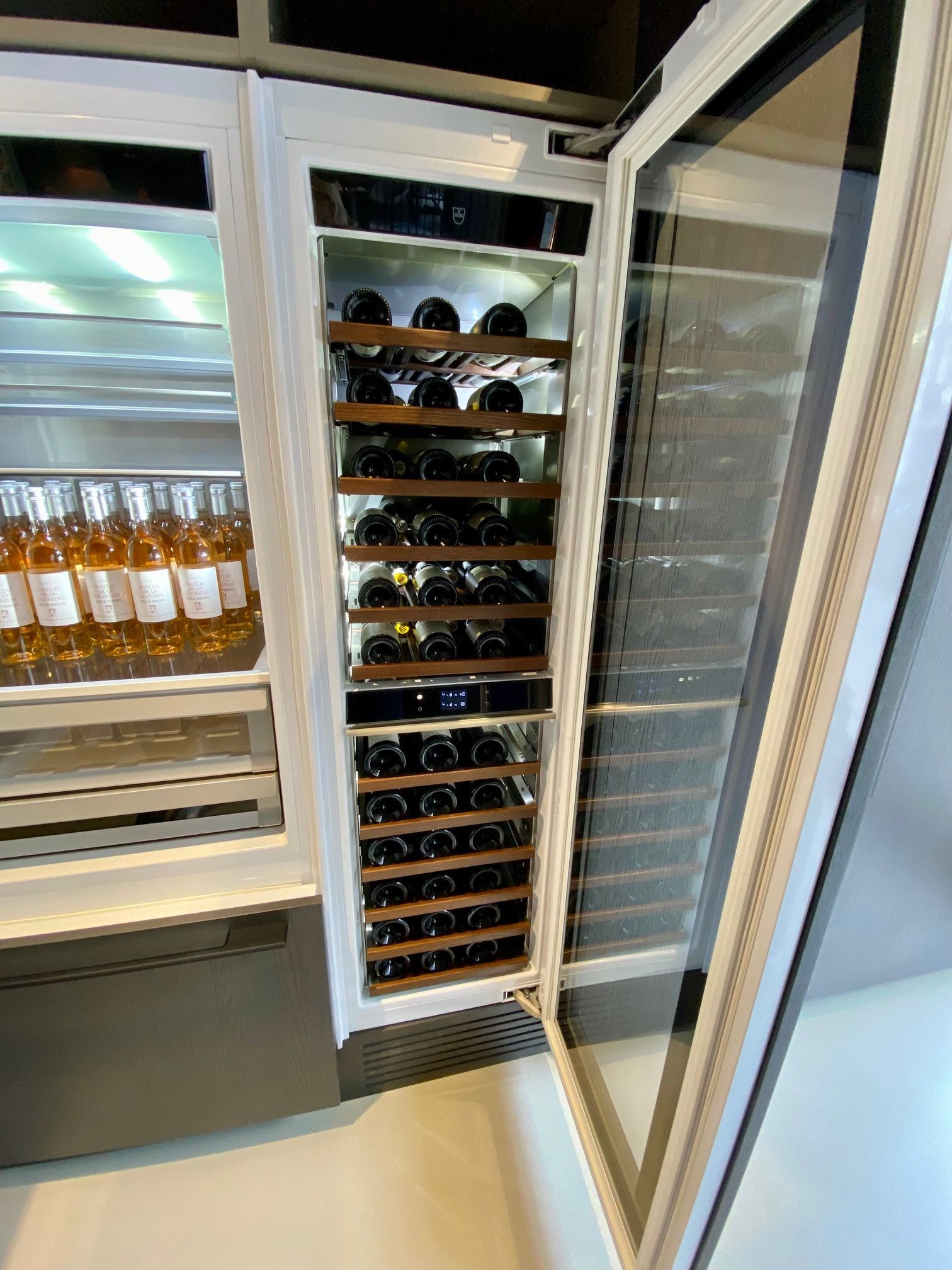 V-ZUG STUDIO LONDON WINECOOLER