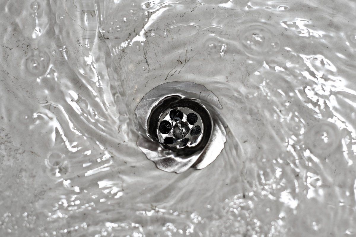 Drain unclogging
